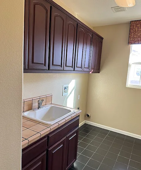 9561 California Oak Cir — Photo 30