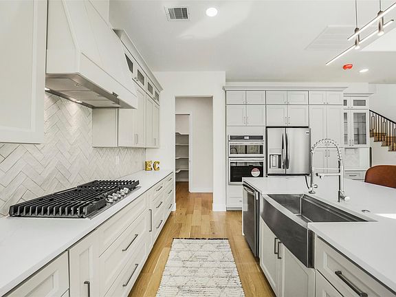4th image of 2021 Marnel Rd