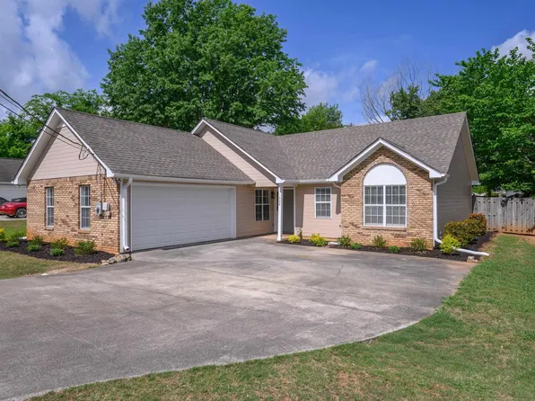 1628 Eastern Valley Rd, Bessemer, AL 35022