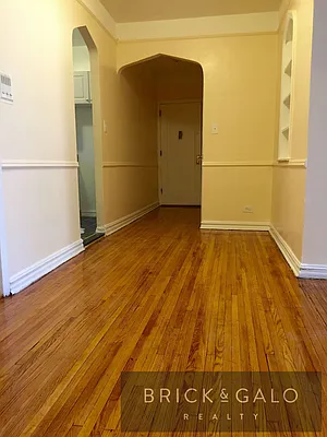 Rented by BRICK & GALO REALTY CORP | media 4