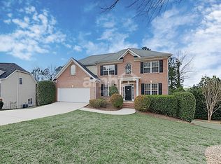 2252 Saint Kennedy Ln, Buford, GA 30518
