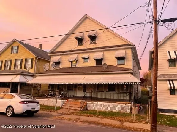 1934 Washburn St, Scranton, PA 18504