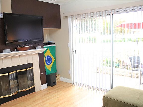 4th image of 6933 Rodling Dr