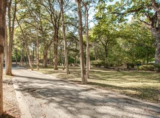 906 Kessler Pkwy, Dallas, TX 75208