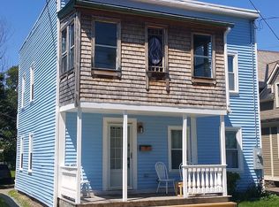 67 Walnut St, Burlington, VT 05401