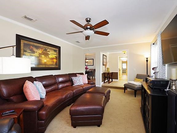 4th image of 102 Marcy Blvd