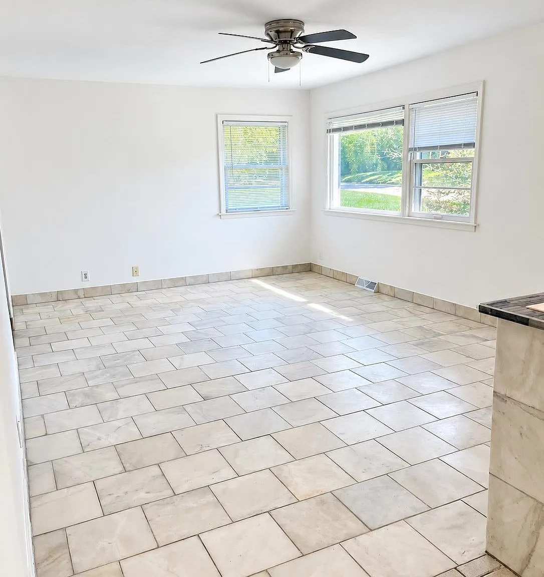4 bed, 2.5 bath, 2046 sqft, $2,100 — Photo 4