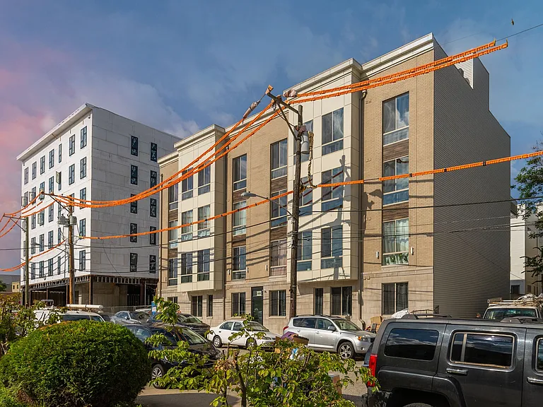 1222 N Marshall St #102A — Photo 21