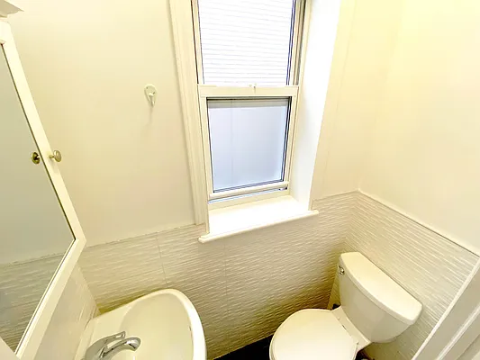 Rented by Douglas Elliman | media 42