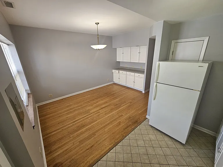 902 S Oak Park Ave #2 — Photo 3