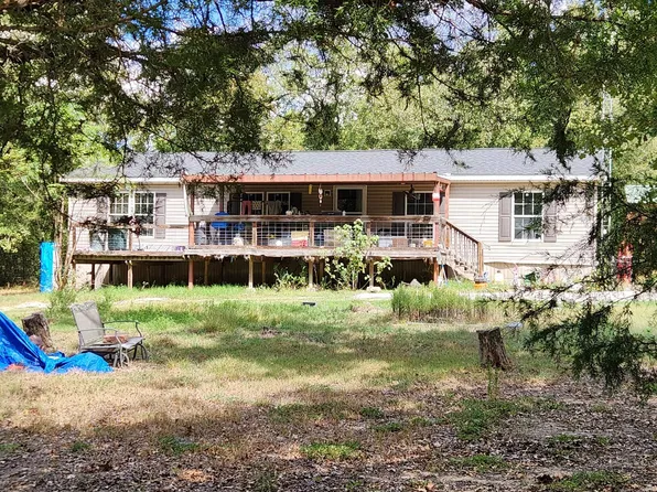 4202 Pecan Ln, Madisonville, TX 77864