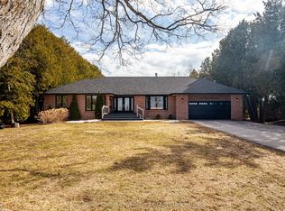 567 Lake Dr E, Georgina, ON L0E 1S0