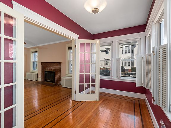4th image of 50 Park Ave