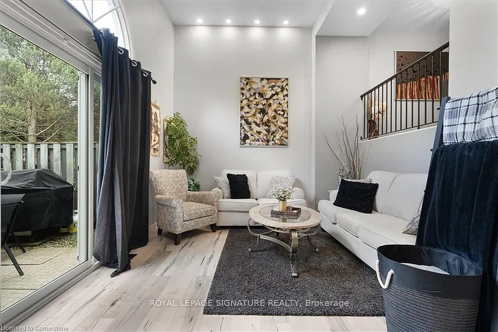 3 bed, $2,550 — Photo 4