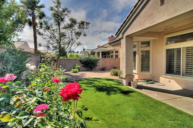 1st image of 78909 Naranja Dr