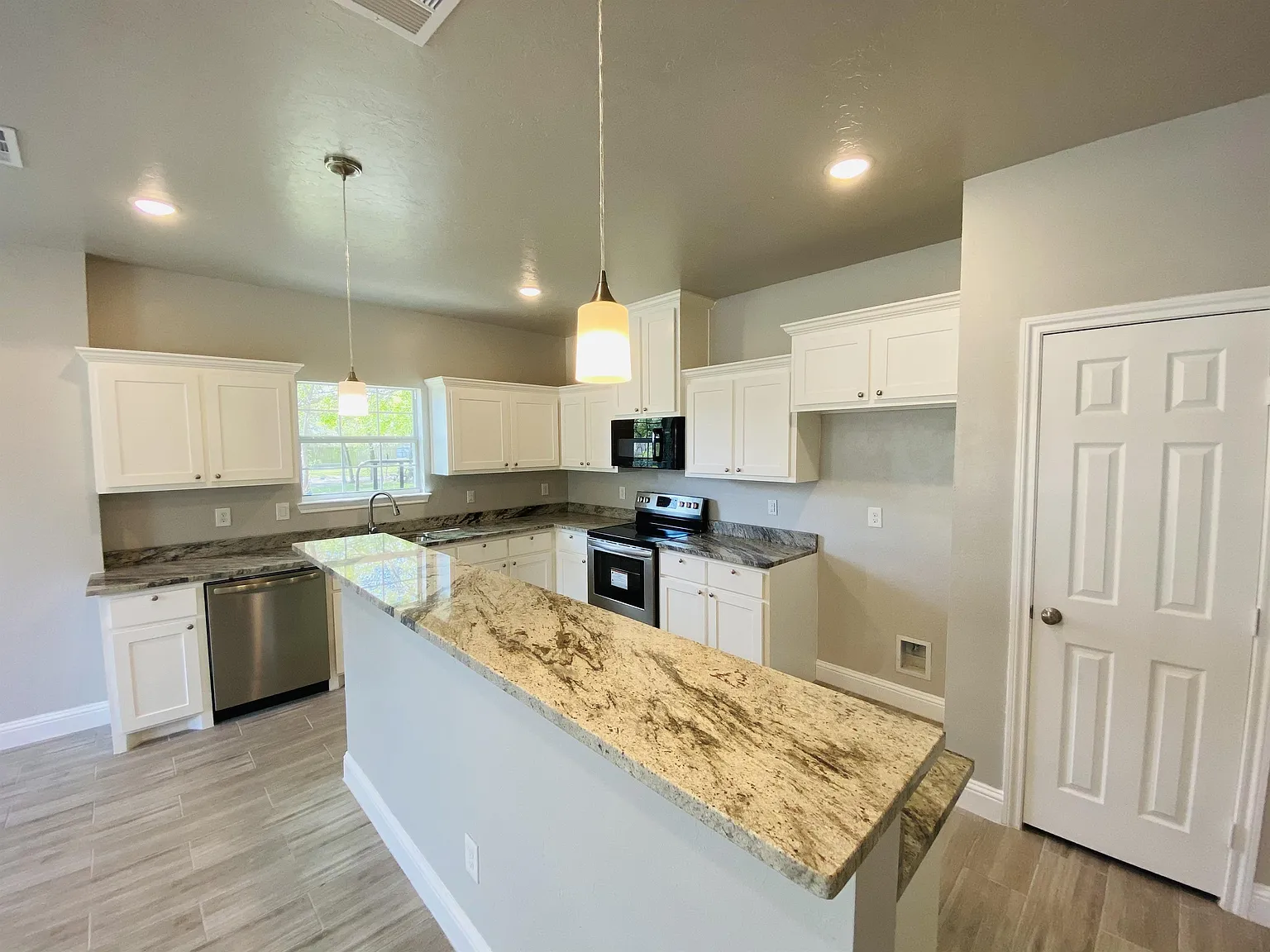 4104 Gordon Street, Greenville, TX 75401 - 1 — Photo 4