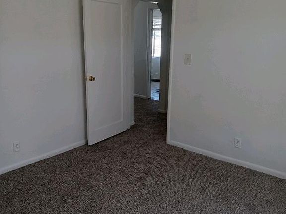 2nd image of 2722 Havenscourt Blvd