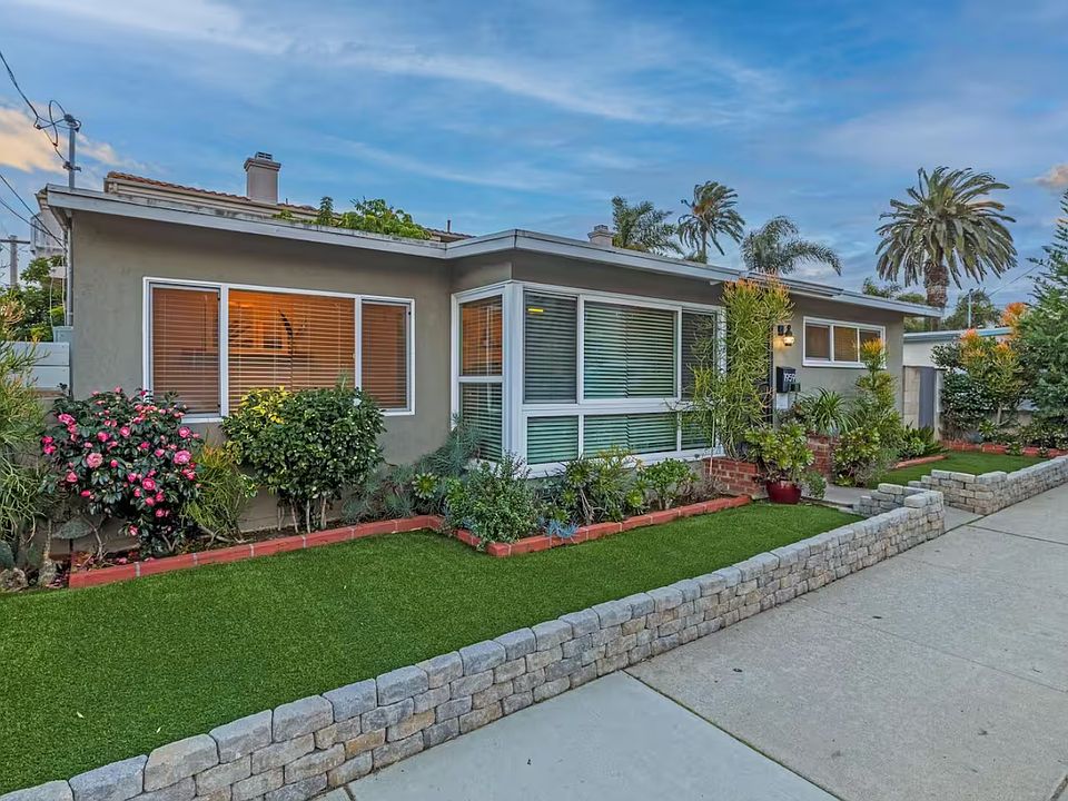 1st image of 1959 Pacific Beach Dr