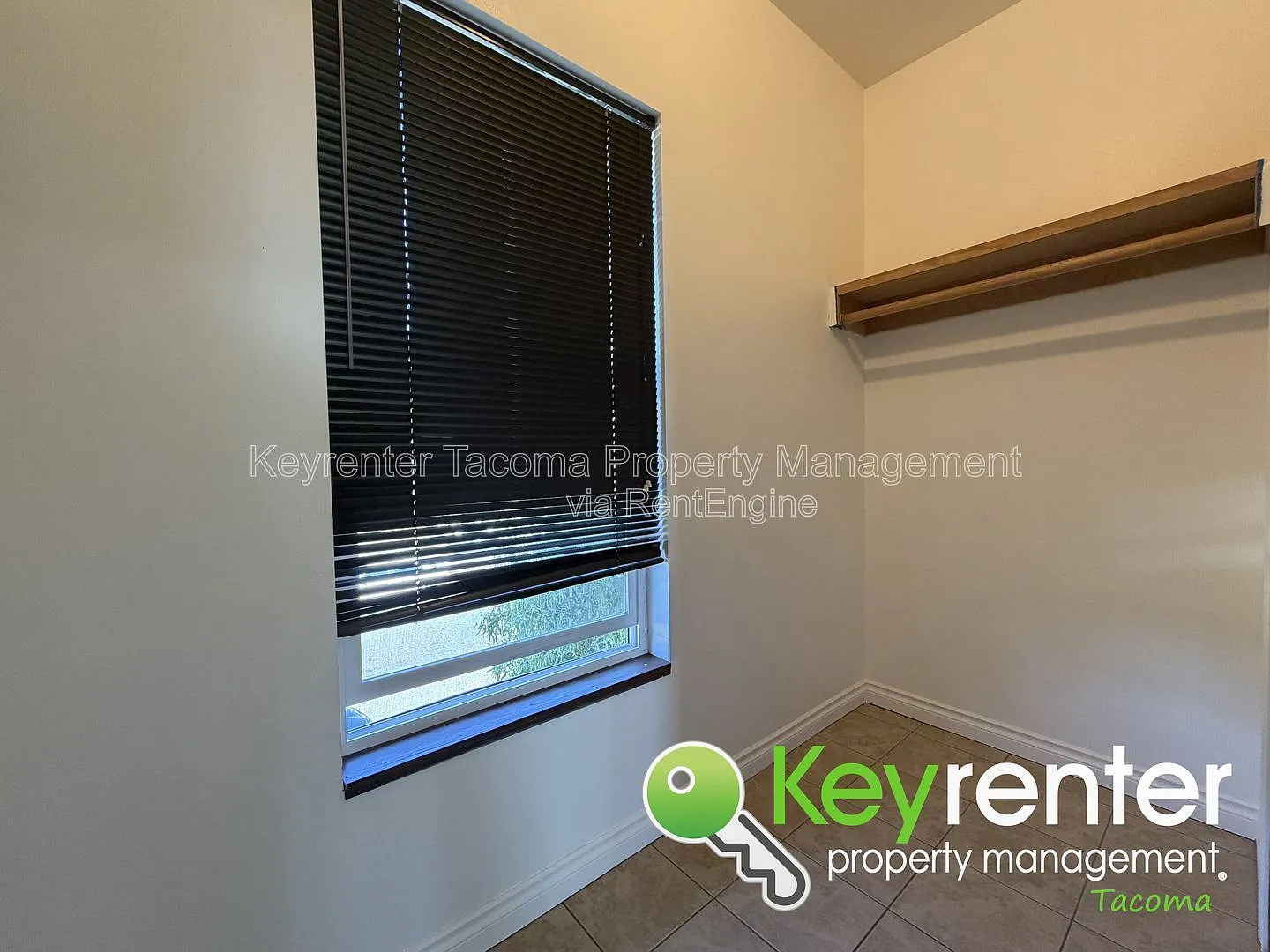1 bed, 1.0 bath, $700 — Photo 4