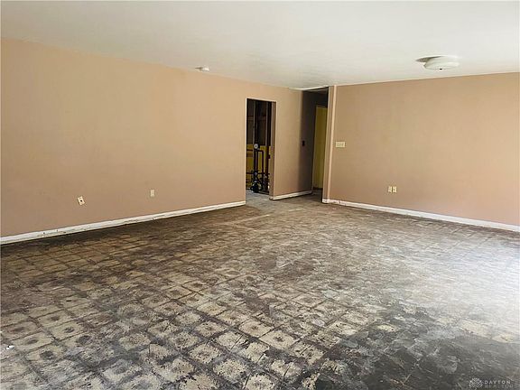 4th image of 2700 Horstman Dr