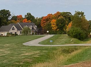 717 Santa Fe Trl, Metamora, IL 61548