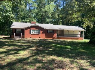 1144 Kelly Rd, Mount Holly, NC 28120