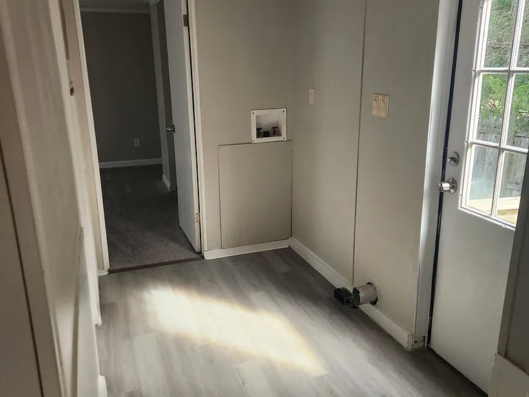9500 Hausmond Way #21 — Photo 15