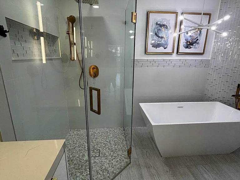 225 N Lakeshore Dr — Photo 20