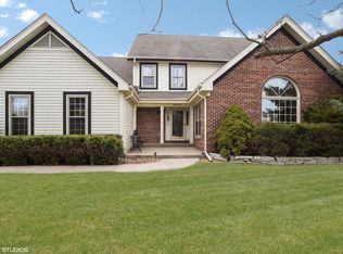 36262 N Field View Dr, Gurnee, IL 60031