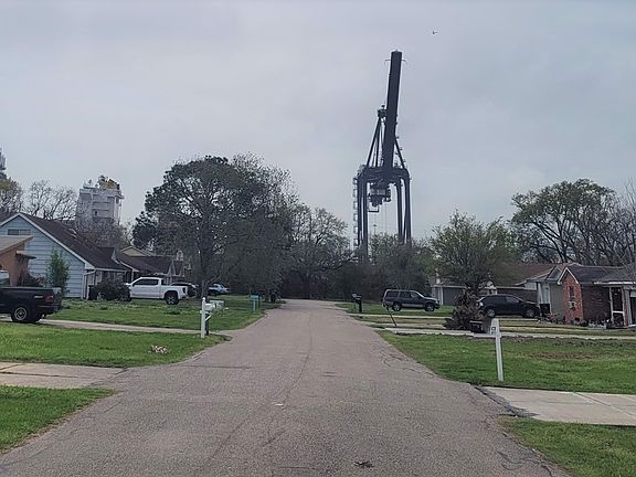 5th image of 3815 Bonita Ln