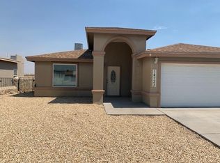 14733 Cactus Crossing Dr, Horizon City, TX 79928