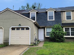 38 River Bank Dr, Roebling, NJ 08554