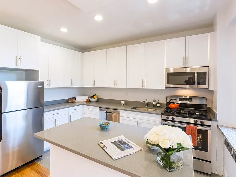 4114 9th Ave #5E — Photo 8