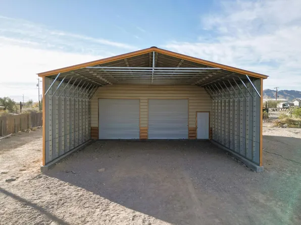 671 W Malapais Ln, Quartzsite, AZ 85346