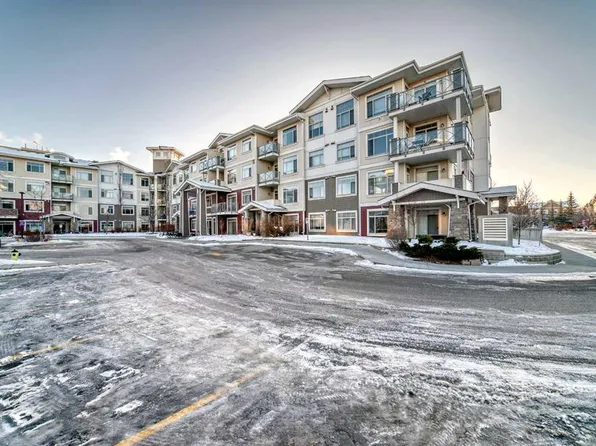 10 Auburn Bay Line SE #103, Calgary, AB T3M 1Y8