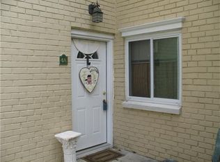4 Lake Ave APT 4A, East Brunswick, NJ 08816