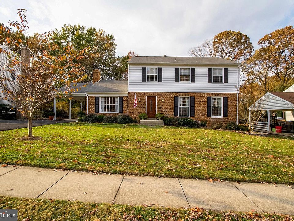 1st image of 10813 Broadwater Dr