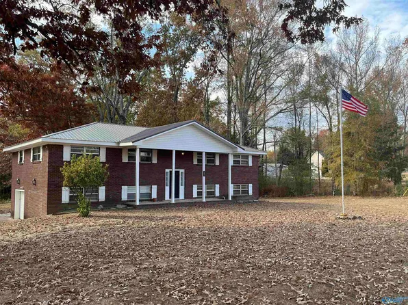 4961 Leeth Gap Rd, Boaz, AL 35956