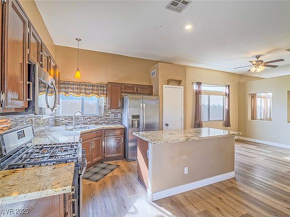 5th image of 120 Montesol Dr