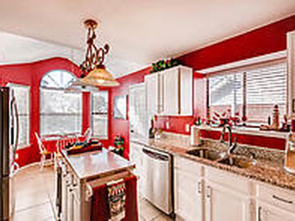 1422 Mockingbird Dr