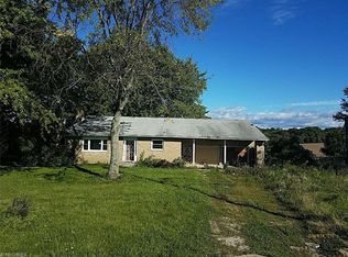 6955 Hatches Corners Rd, Conneaut, OH 44030