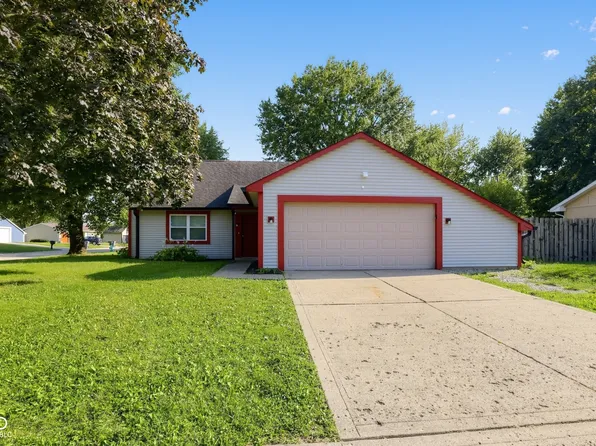 8325 Farmhill Rd, Indianapolis, IN 46231