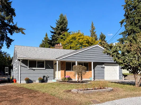 1204 N 172nd Street, Shoreline, WA 98133
