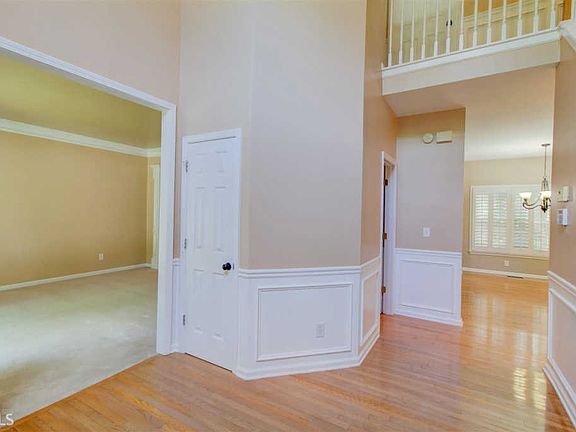 5th image of 1905 Turtle Creek Way