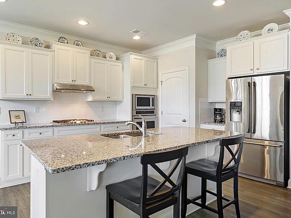 5th image of 15352 Crape Myrtle Rd