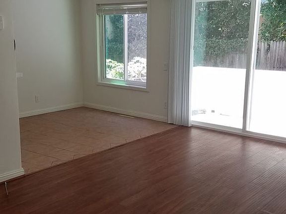 3rd image of 11733 Kiowa Ave #11733