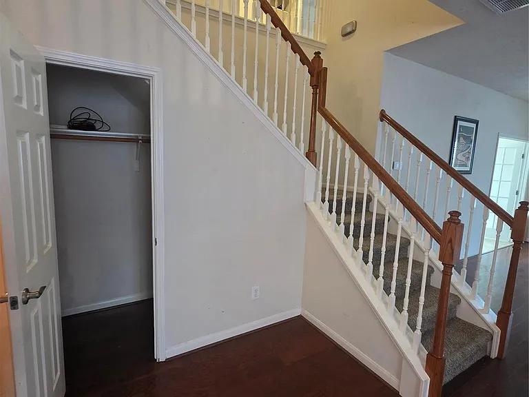 2715 Riverhollow Ln — Photo 22