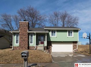 6343 N 112th Cir, Omaha, NE 68164