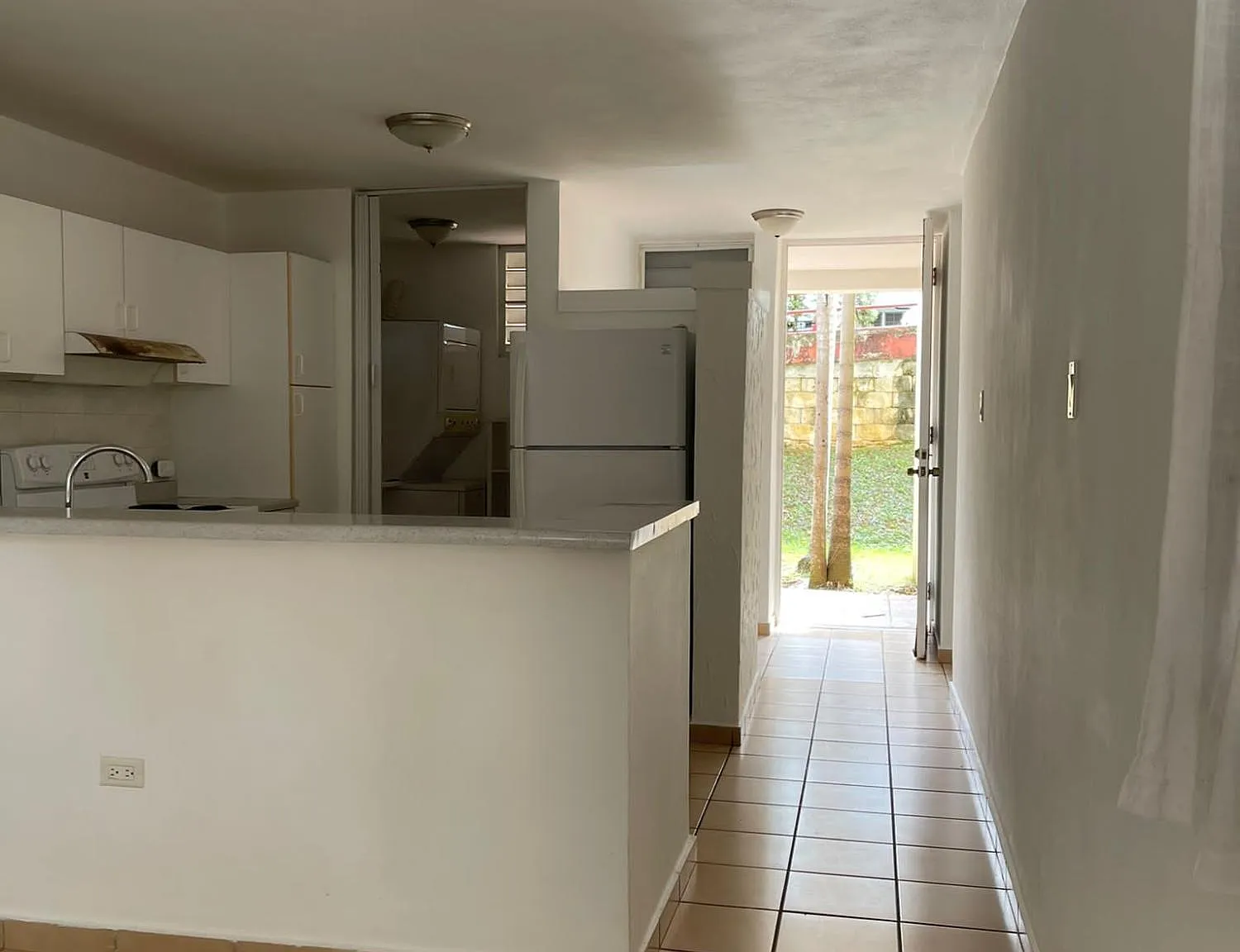 Villas De Parque Escorial (Condominio) — Photo 2