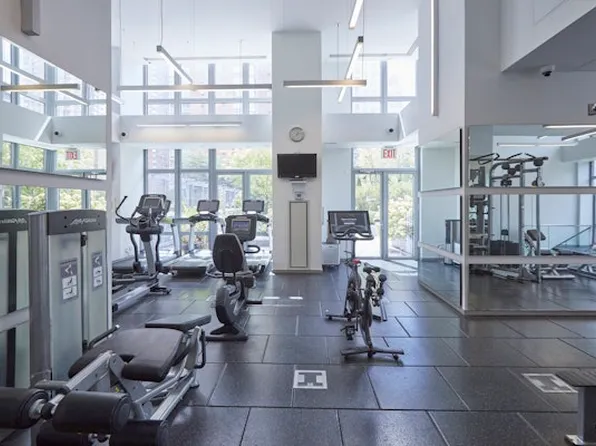 310 West 52nd Street image 7 of 14